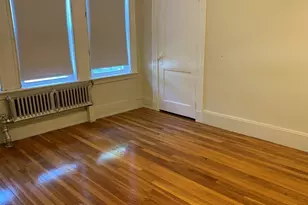 529 Pleasant St, Malden, MA 02148 - Photo 12