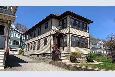 529 Pleasant St #A, Malden, MA 02148 - Photo 2