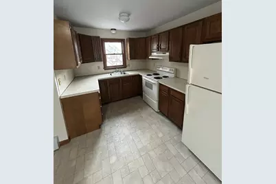 227 Wood Street #B, Hopkinton, MA 01748 - Photo 2