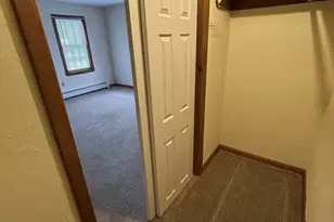 227 Wood St, Hopkinton, MA 01748 - Photo 10