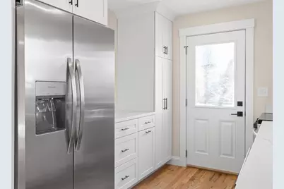 20 Beacon St. #2, Gloucester, MA 01930 - Photo 8