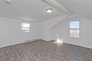 107 Eastern Ave, Worcester, MA 01605 - Photo 12