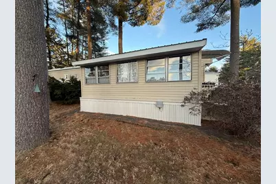 281 Chauncey Walker St #86-B, Belchertown, MA 01007 - Photo 4