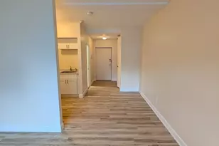 525 Highland Ave, Malden, MA 02148 - Photo 4