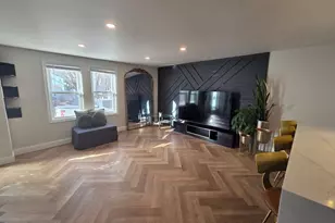 35 Wright St, Stoneham, MA 02180 - Photo 2