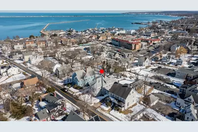 5 Lothrop St #1F, Plymouth, MA 02360 - Photo 2