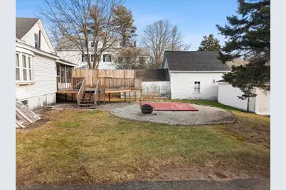 1524 Somerset Ave, Taunton, MA 02780 - Photo 4