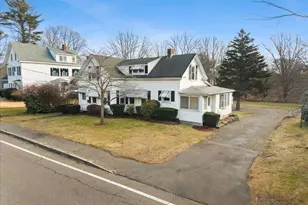 1524 Somerset Ave, Taunton, MA 02780 - Photo 2