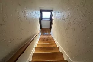 242 Greenwood St, Worcester, MA 01607 - Photo 10