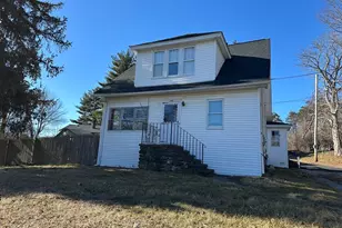 242 Greenwood St, Worcester, MA 01607 - Photo 2