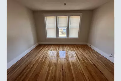 242 Greenwood St, Worcester, MA 01607 - Photo 4