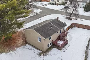 5 Marco Dr, Pittsfield, MA 01201 - Photo 34