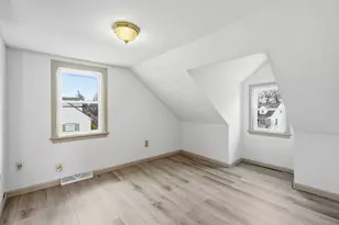 104 Chateaugay St, Chicopee, MA 01020 - Photo 30