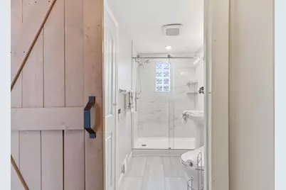 104 Chateaugay Street, Chicopee, MA 01020 - Photo 22