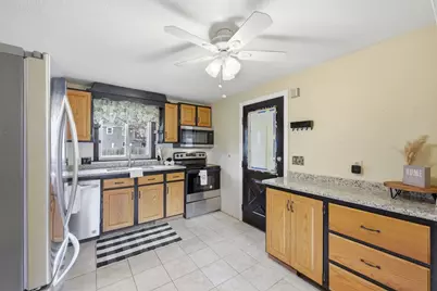104 Chateaugay Street, Chicopee, MA 01020 - Photo 16