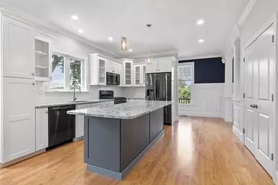 24 Church Street #2, Wakefield, MA 01880 - Photo 2