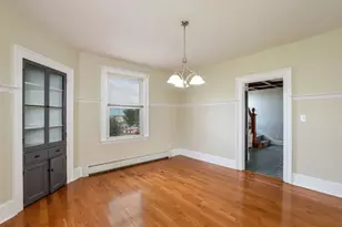 17 Campbell St, New Bedford, MA 02740 - Photo 12