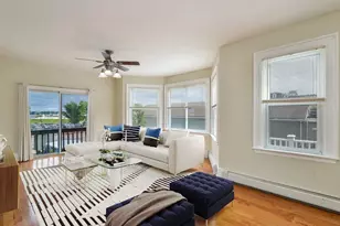 17 Campbell St, New Bedford, MA 02740 - Photo 8