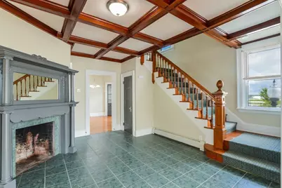 17 Campbell St, New Bedford, MA 02740 - Photo 6