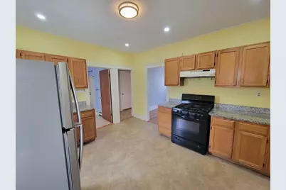 100 Medford Street #2, Malden, MA 02148 - Photo 4