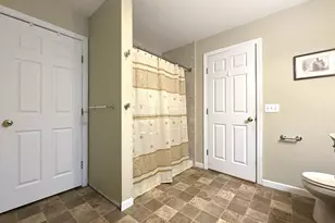 85 Camelot Dr, Worcester, MA 01602 - Photo 14