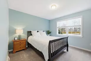 1688 S Branch Pkwy, Springfield, MA 01129 - Photo 16