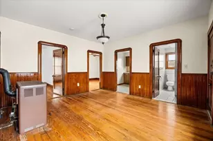 576 Slade St, Fall River, MA 02724 - Photo 10