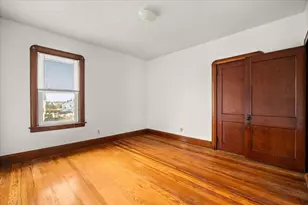 576 Slade St, Fall River, MA 02724 - Photo 18