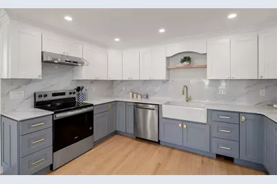 24 Morton St #1, Watertown, MA 02472 - Photo 4