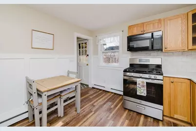 1243 New Boston Rd, Fall River, MA 02720 - Photo 10