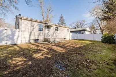 1243 New Boston Rd, Fall River, MA 02720 - Photo 24