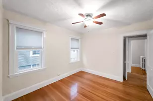 21 Bradwood St, Boston, MA 02131 - Photo 8