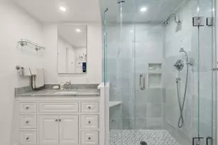 50 Commonwealth Ave, Boston, MA 02116 - Photo 16