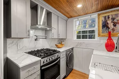 7 Lee #3, Marblehead, MA 01945 - Photo 10