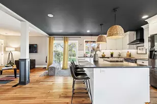 119 Sycamore St, Fairhaven, MA 02719 - Photo 8