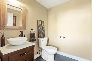 119 Sycamore St, Fairhaven, MA 02719 - Photo 20