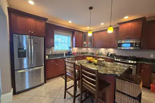 126 Green St, Melrose, MA 02176 - Photo 8