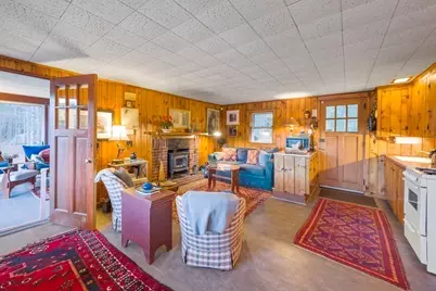 1029 Old Sandwich Rd, Plymouth, MA 02360 - Photo 16