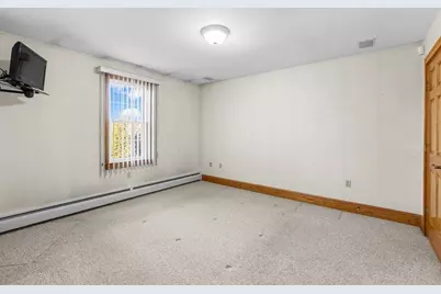 7 Deerfield Ln, Fairhaven, MA 02719 - Photo 34