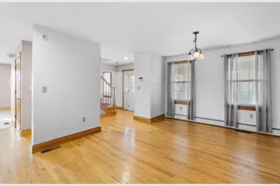 7 Deerfield Ln, Fairhaven, MA 02719 - Photo 12