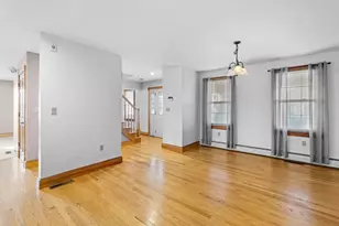 7 Deerfield Ln, Fairhaven, MA 02719 - Photo 12