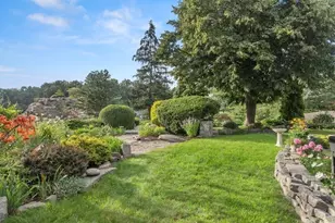 46 Granite St, Rockport, MA 01966 - Photo 6