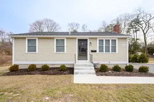 1065 Bedford St, Abington, MA 02351 - Photo 2