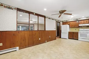 4 Carby Dr, Mendon, MA 01756 - Photo 10