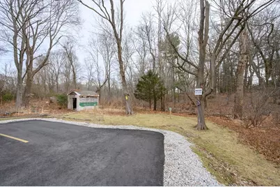 1065 Bedford St, Abington, MA 02351 - Photo 24