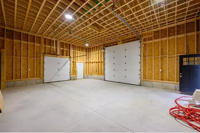 1065 Bedford St, Abington, MA 02351 - Photo 14