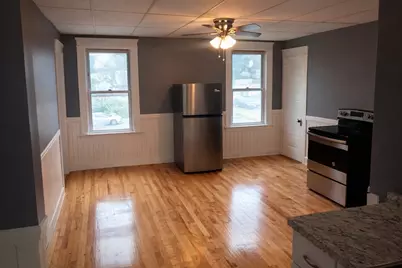 25 Wall St #3, Worcester, MA 01604 - Photo 2