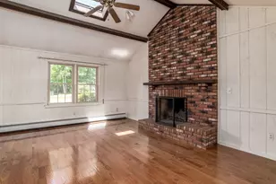 184 Cambridge Cir, Longmeadow, MA 01106 - Photo 16