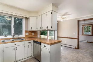 184 Cambridge Cir, Longmeadow, MA 01106 - Photo 6