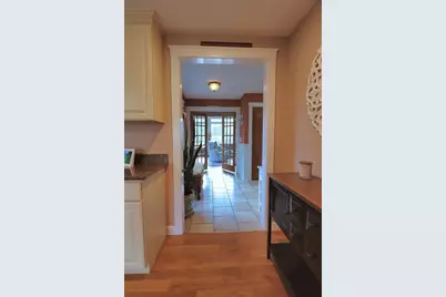 11 Fairway Ln, Medway, MA 02053 - Photo 8